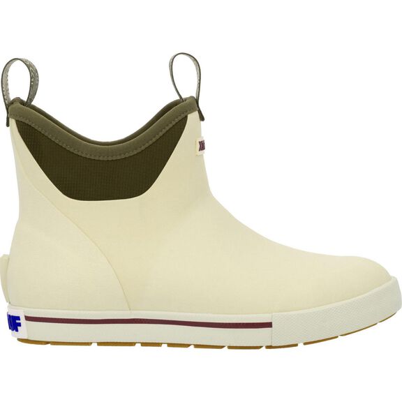 Women's Camp Fleece Lined Ankle Deck Boots image number 0