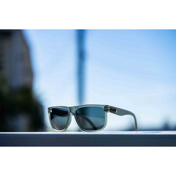 Torrey Pines Sport Polarized Sunglasses image number 5