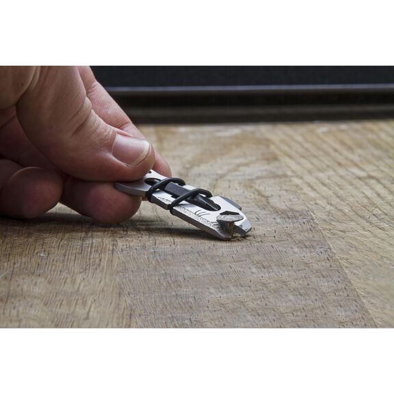 SHARKEY 12-in-1 Multi-Tool image number 6