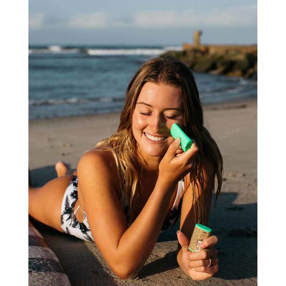 SPF 30 ECO Face Stick Sunscreen image number 2