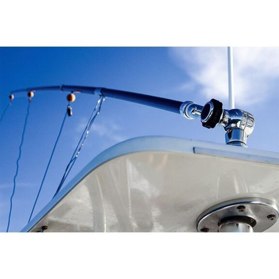 19' Open Water Internal & Collapsible Carbon Fiber Outrigger Poles image number 3