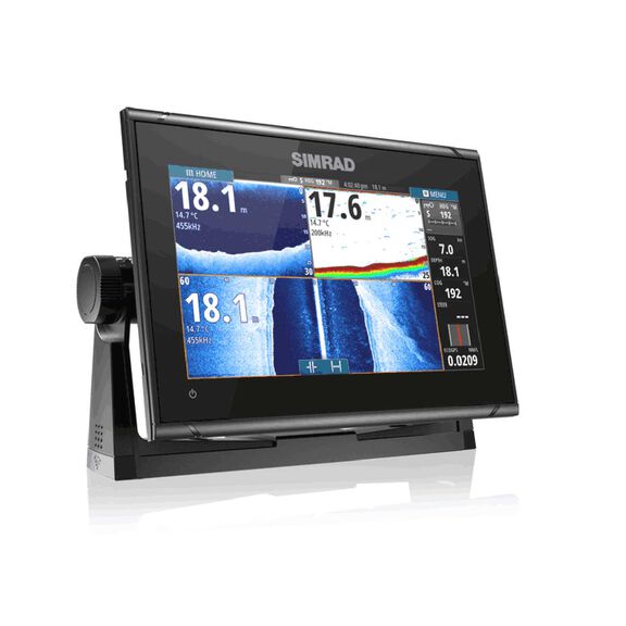GO9 XSE Multifunction Display with 83/200 Transducer and C-MAP Discover Charts image number 3