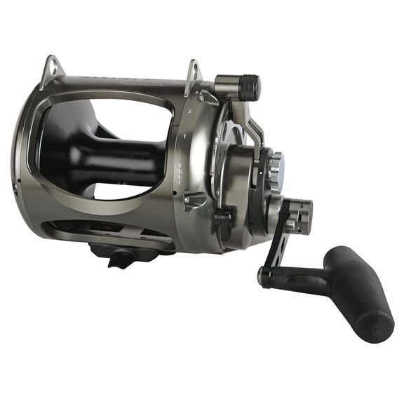 Makaira Special Edition 2-Speed Gunmetal Conventional Reels image number 0