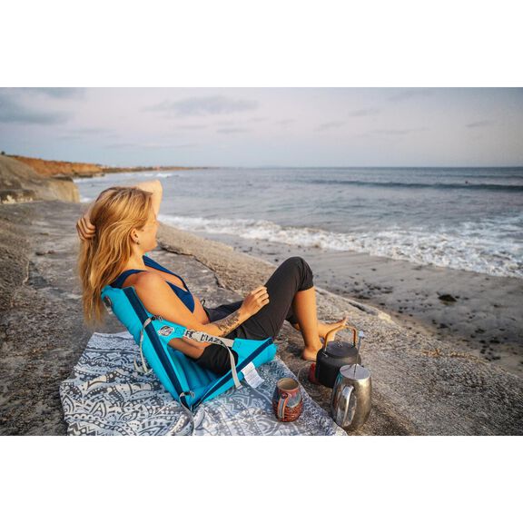 Crazy Creek Inflatable AirCliner Original Chair for Camping, Backpacking, Beaches, Comfort on All Terrains, Adjustable Straps, Compact Design, Dual Purpose, Chair and Pad in one, Big Sky Blue image number 4