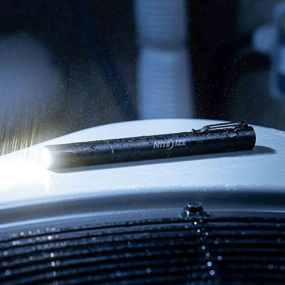 Radiant&reg; Rechargeable Pen Light image number 7
