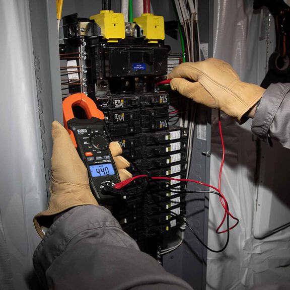 Digital Clamp Meter, AC Auto-Ranging 400 Amp image number 2