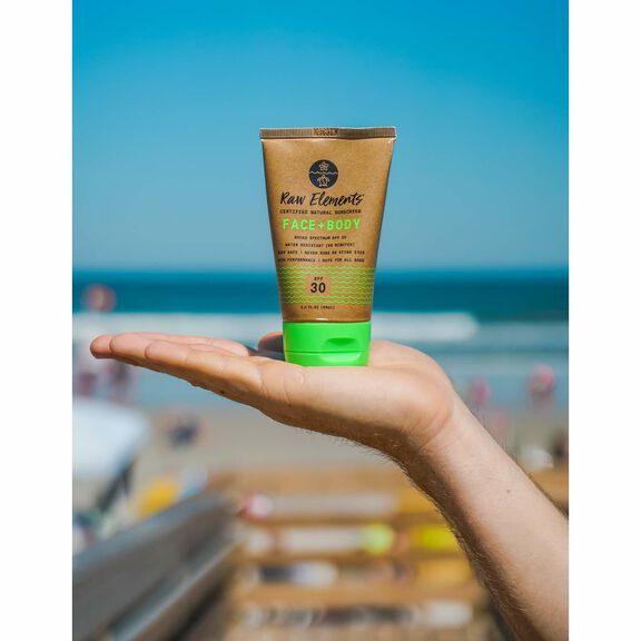 SPF 30 Face and Body Sunscreen Tube image number 3