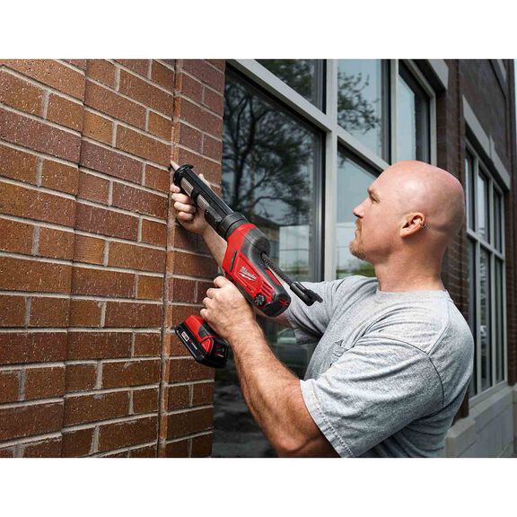 M18&trade; Cordless 10 oz. Caulk and Adhesive Gun image number 5