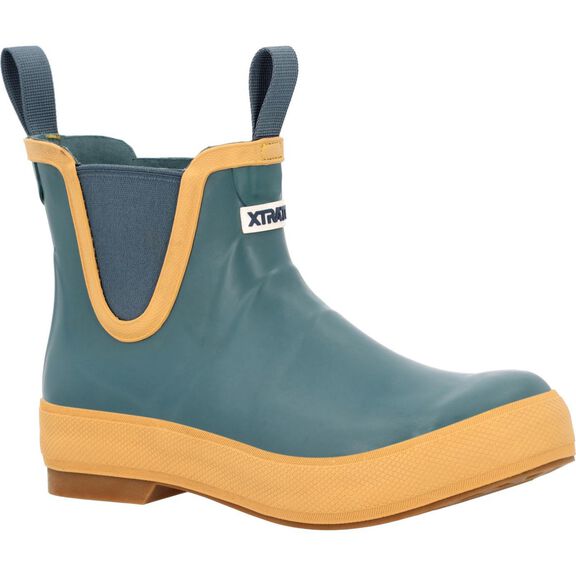 Women's 6" Legacy Deck Boots image number 0
