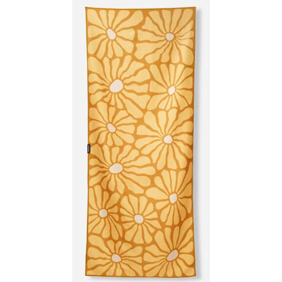 30" x 72 1/2" Original Towel, Lazy Daisy image number 0