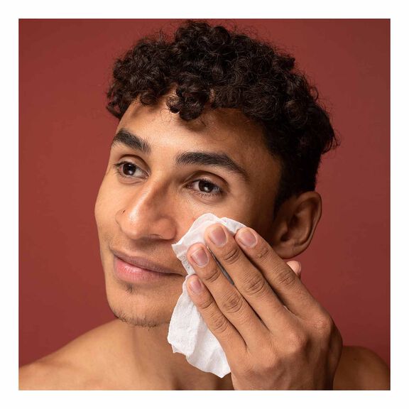Hard Knuckle Face Wipes image number 2