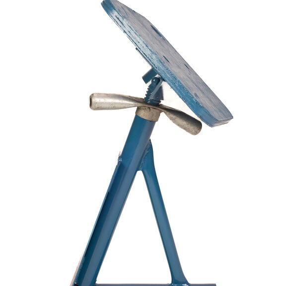 W2 Wedge Stand image number 2