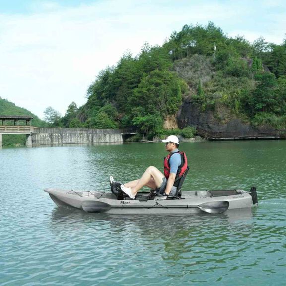 Mako 10.5' Sit-on-Top Kayak image number 8