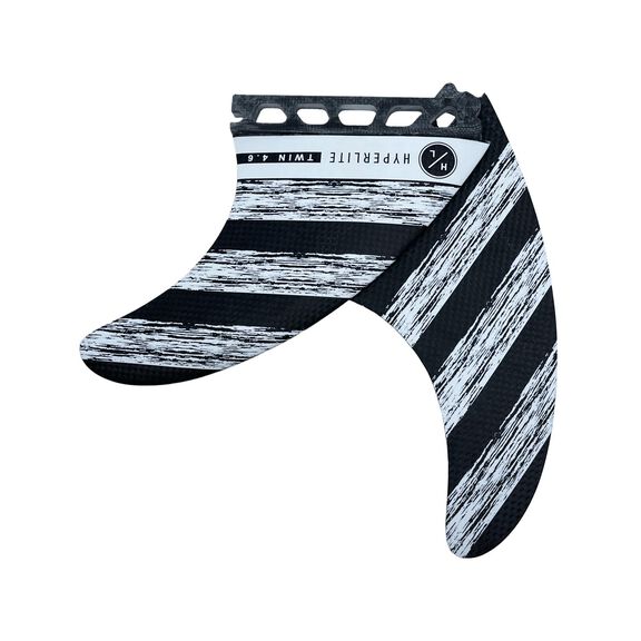 4.6 Carbon Twin Wakesurf Fin Set with Key image number 0