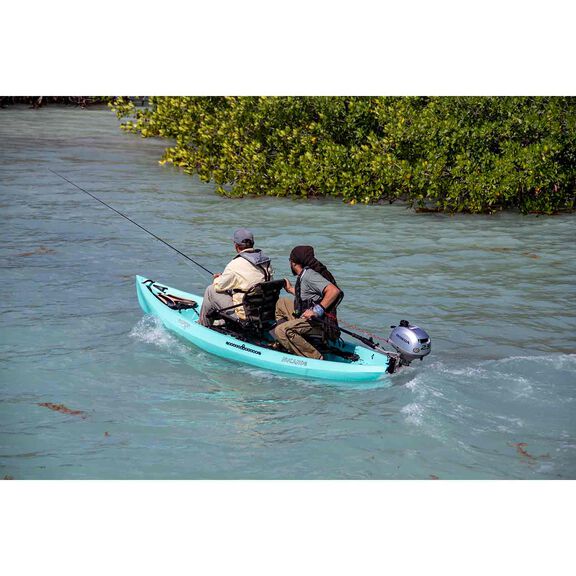 Honda BF2.3 HP Portable 4-Stroke Outboards image number 4