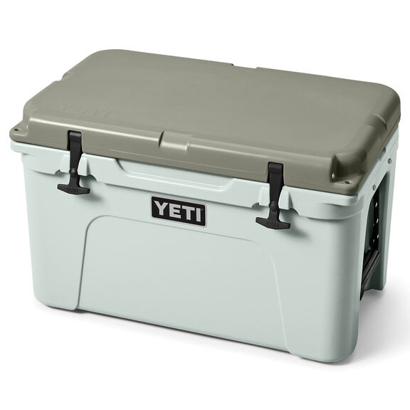 Tundra&reg; 45 Marine Cooler image number 1