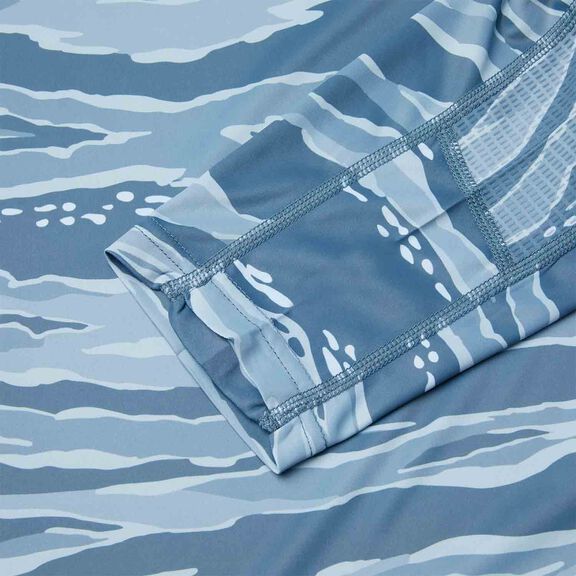 Men's Vaportek Wahoo Camo Hooded Shirt image number 7