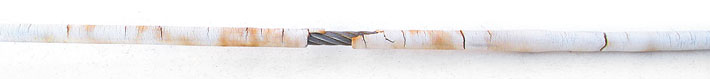 close up of the rust on a lifeline