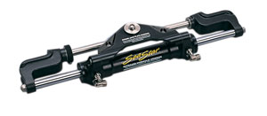 Outboard hydraulic cylinder